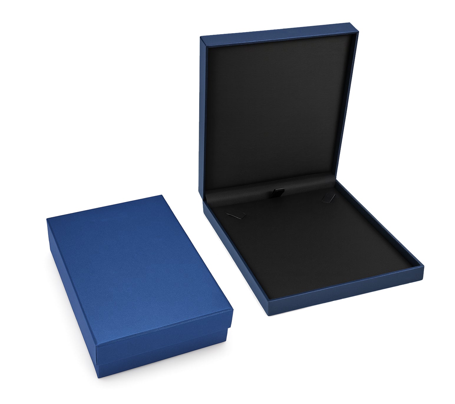 Round Strand Necklace | 14K Yellow Gold | Black Tahitian Pearl