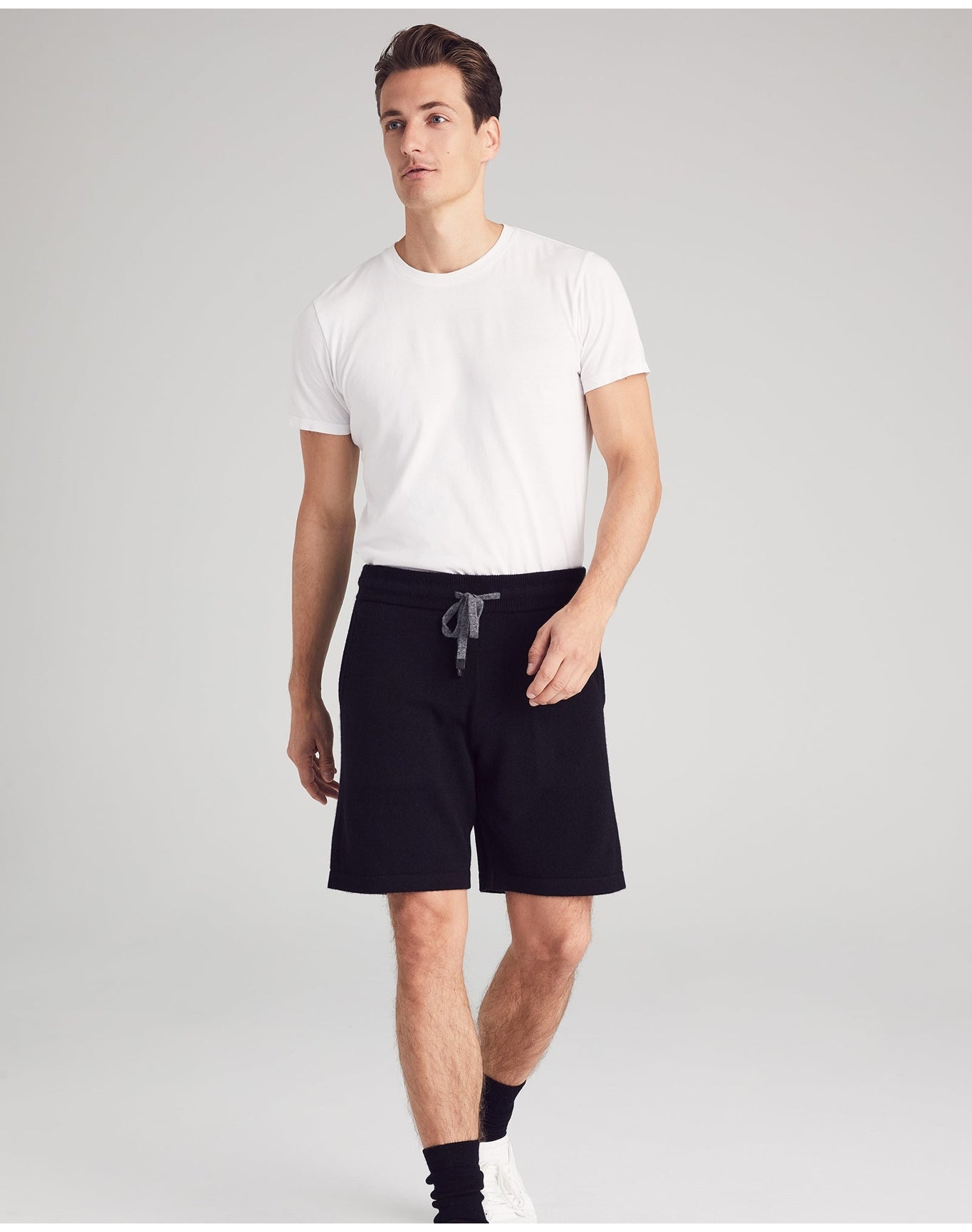 Nomad1942 | Men | Essex Short | Black