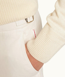 Norwich Linen Tailored Fit O.B Stripe Linen Shorts | White Sand