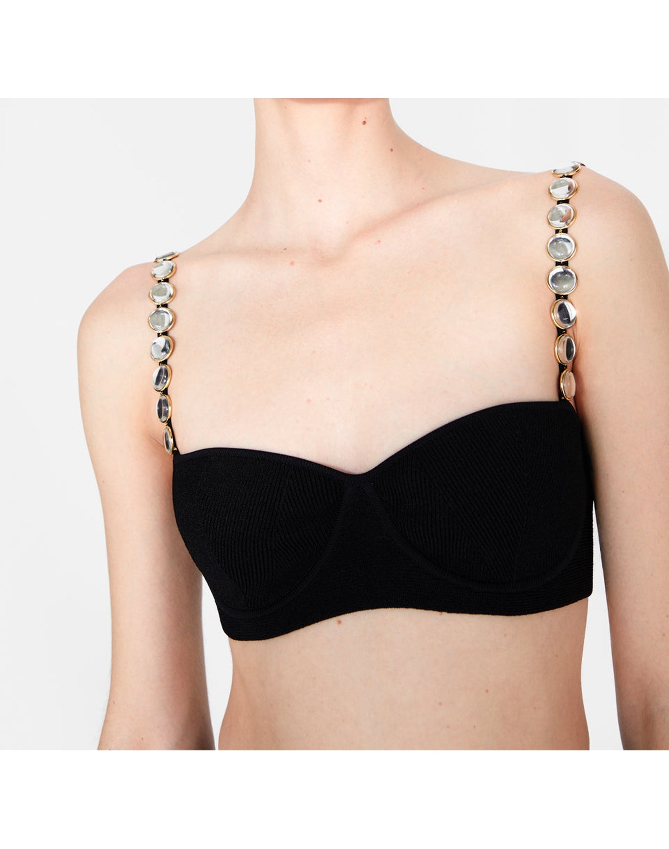 Nyx Globe Chain Bralette | Black