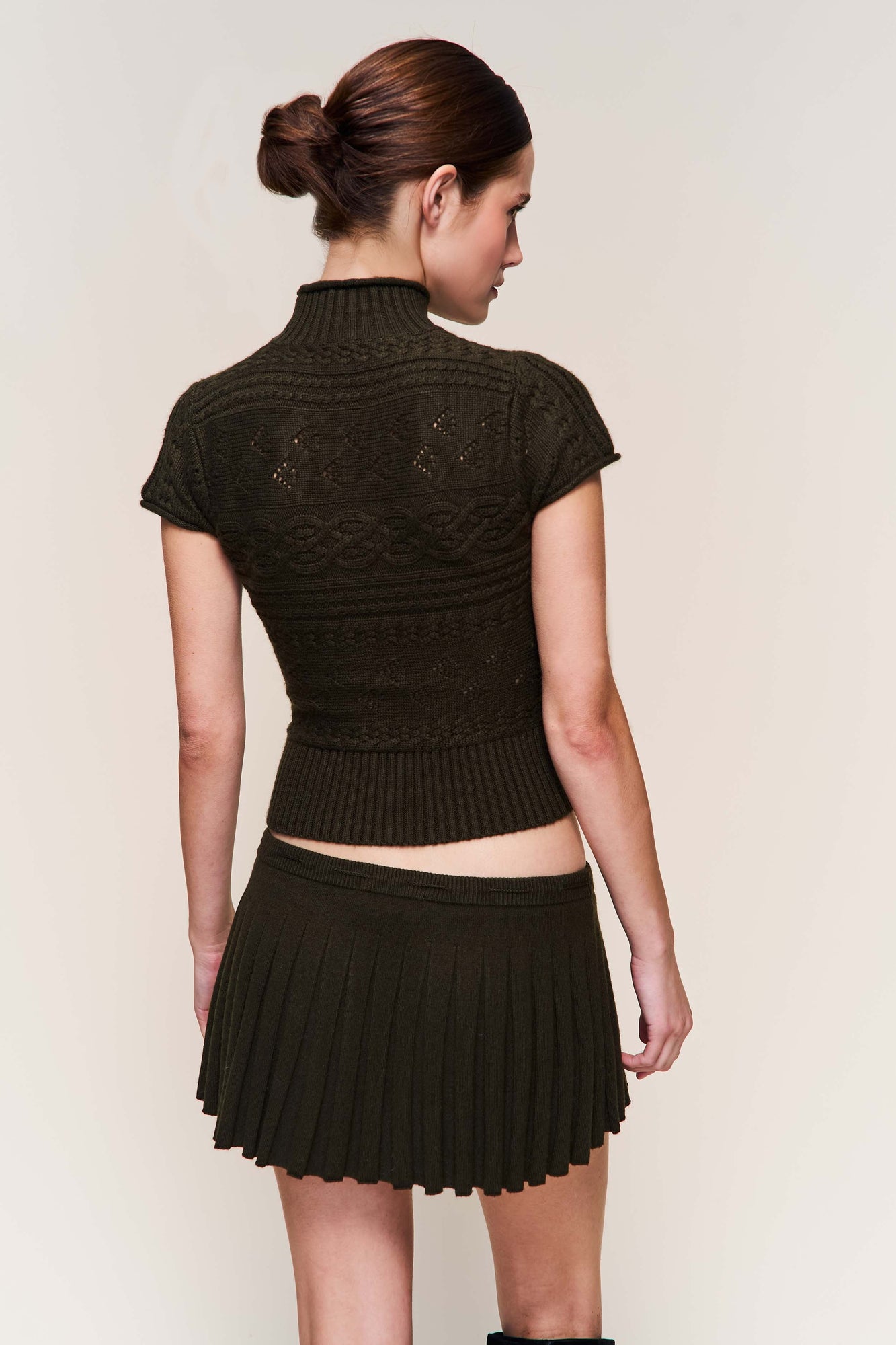 Womens | Vivienne Short Sleeve Turtleneck | Dark Olive
