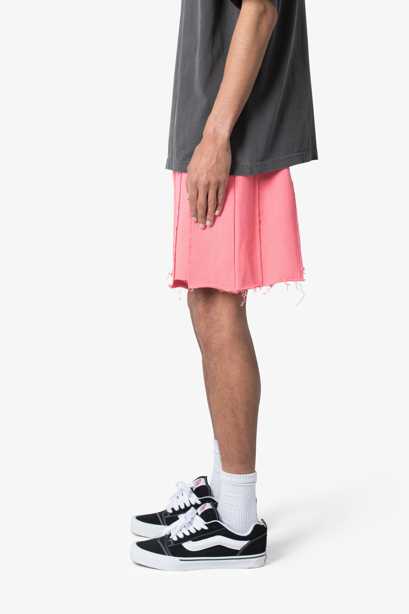 Offline Shorts | Pink