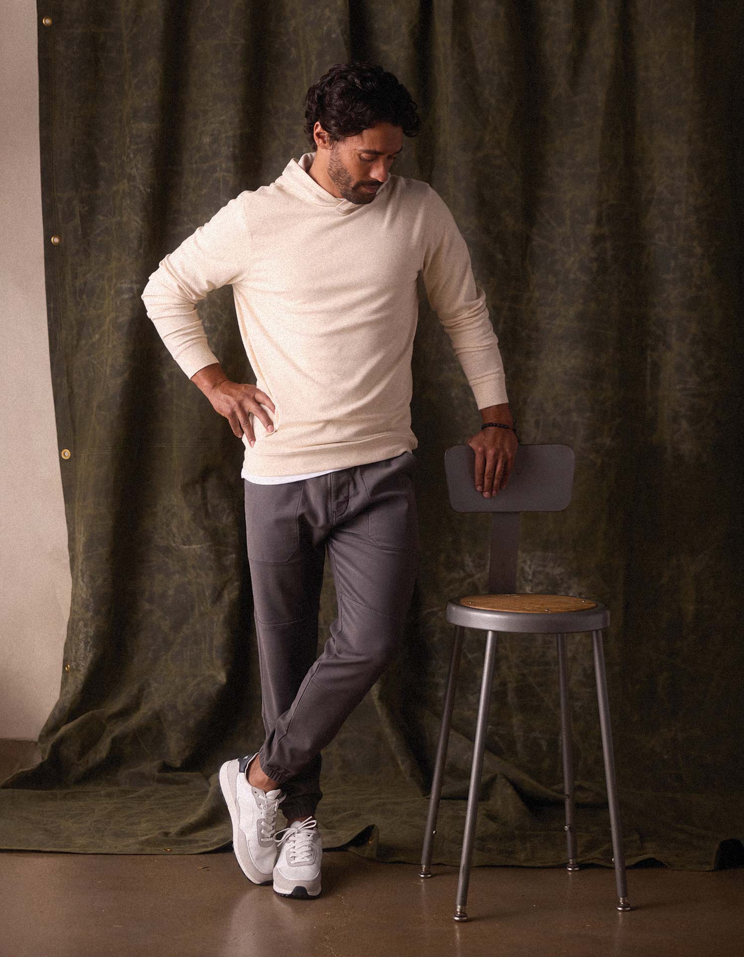 Men | Puremeso Essential Hoodie | Fossil