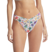 Signature Lace Low Rise Thong | Still Blooming