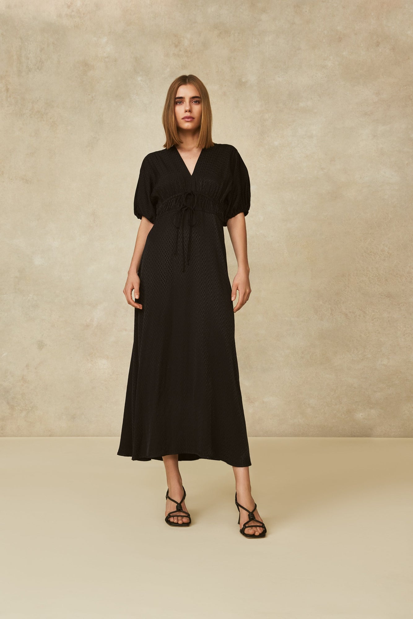 Equestrian Jacquard V-Neck Midi Dress | Black