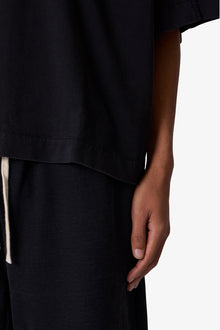 Paneled Hidden Pocket Tee | Washed Black