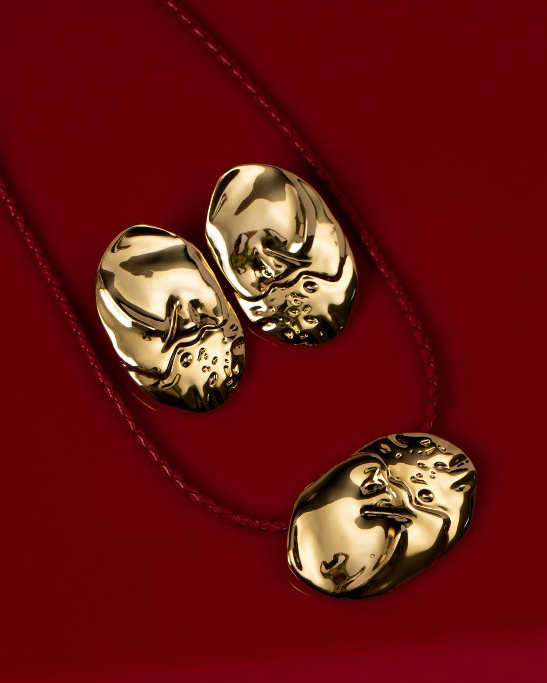 The Granada Disc Earrings | Silver