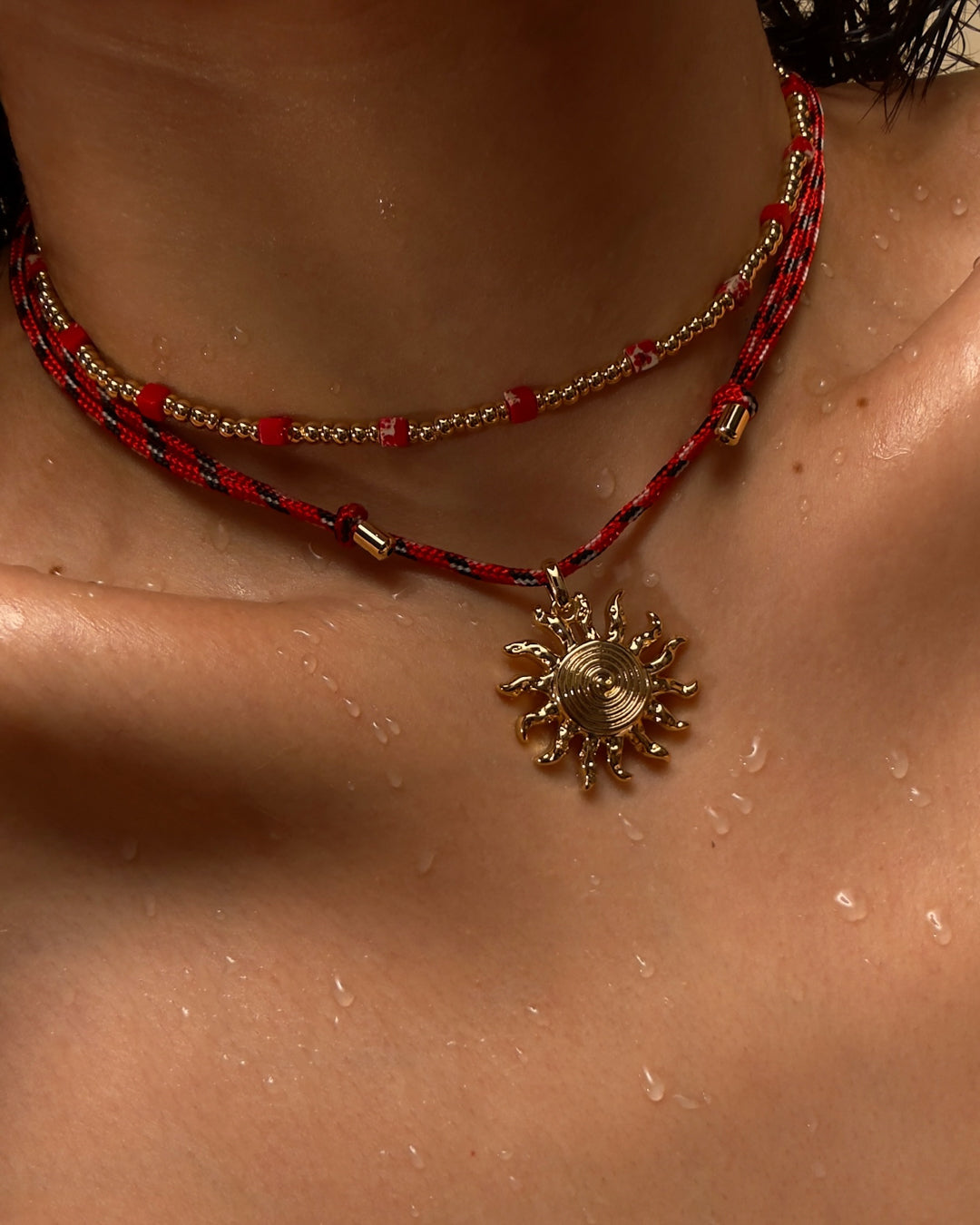 The Costa de Sol Beaded Necklace | Red Stone | Gold