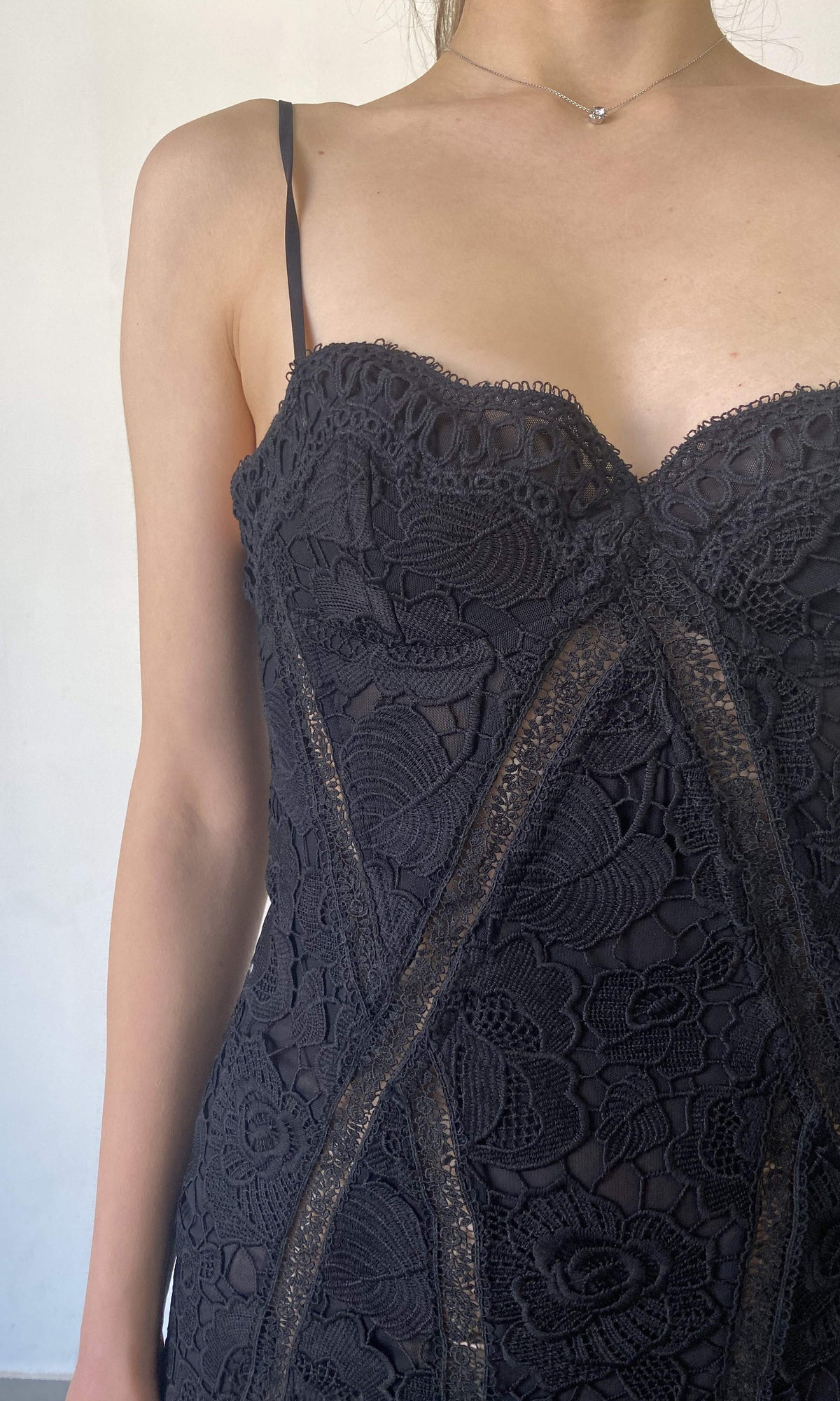 Rococo Sand | Paris Polyester Chemical Lace Long Dress | Black