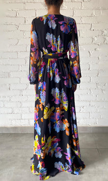 Rococo Sand | Quin Crinkle Chiffon Long Dress | Black