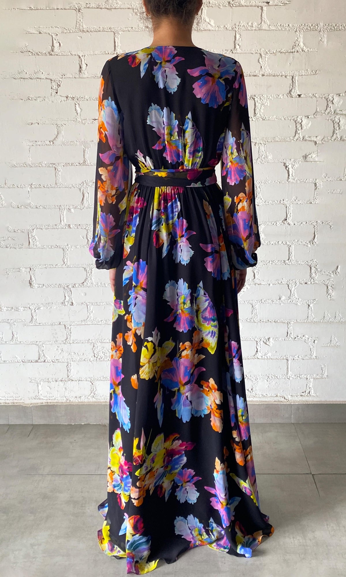 Rococo Sand | Quin Crinkle Chiffon Long Dress | Black