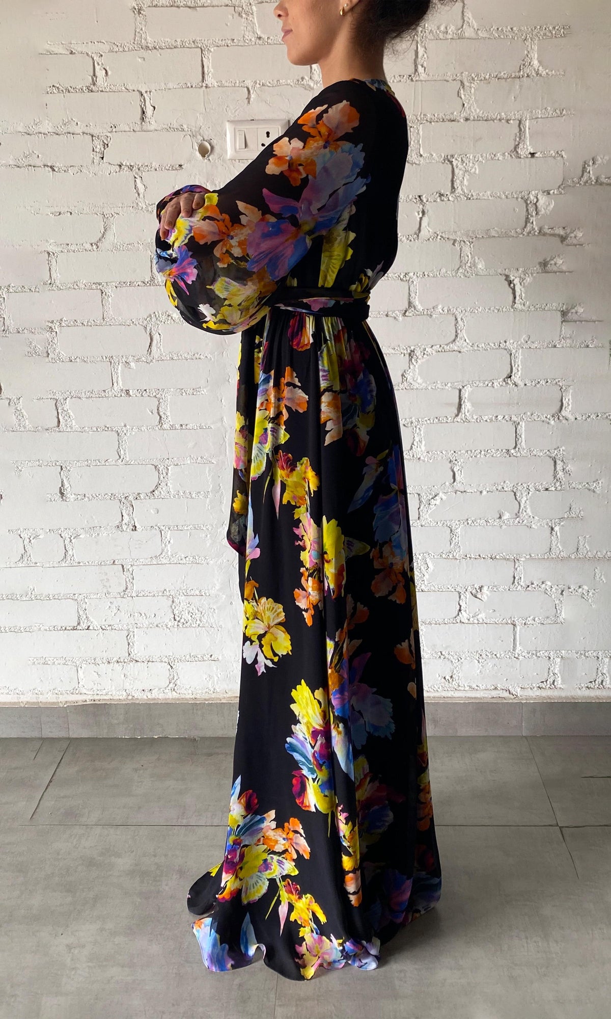 Rococo Sand | Quin Crinkle Chiffon Long Dress | Black