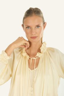 Romane Top | Vintage Creme