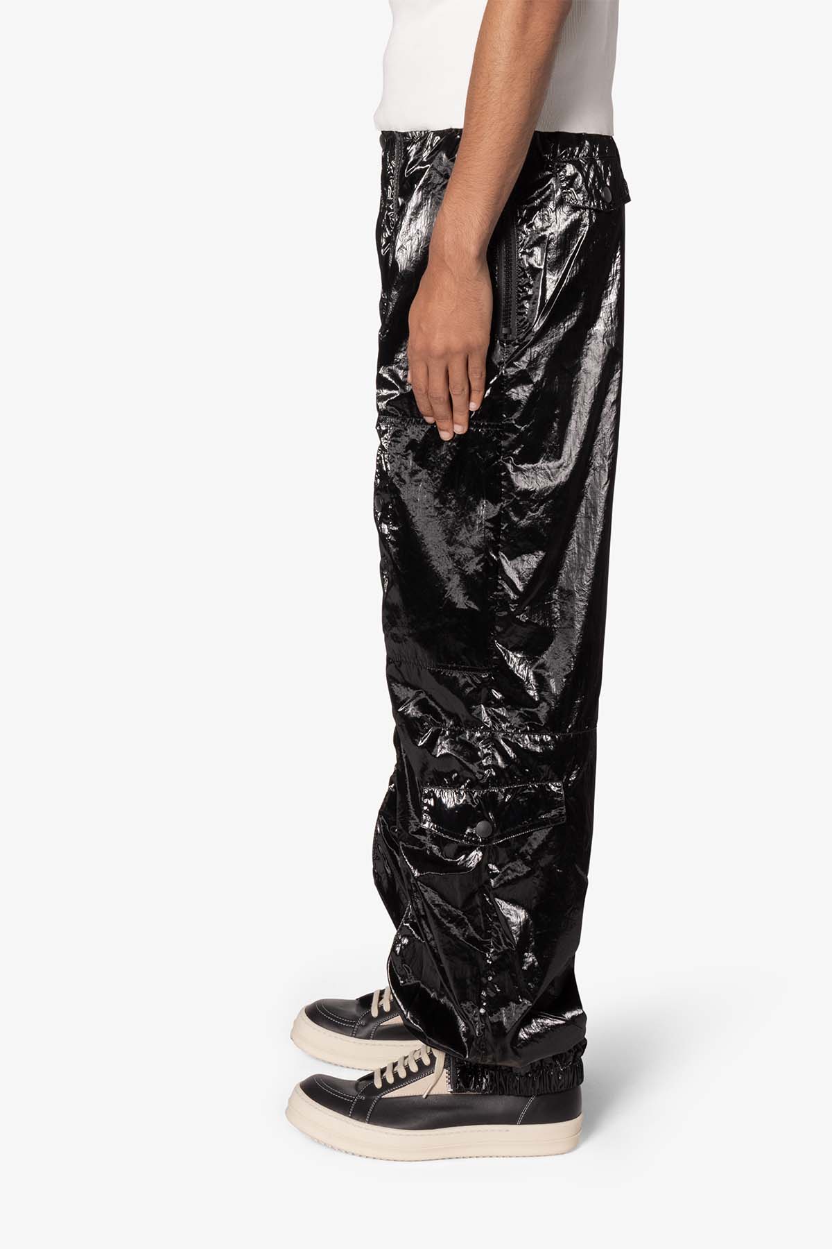 Ruffled Jogger Pants | Black