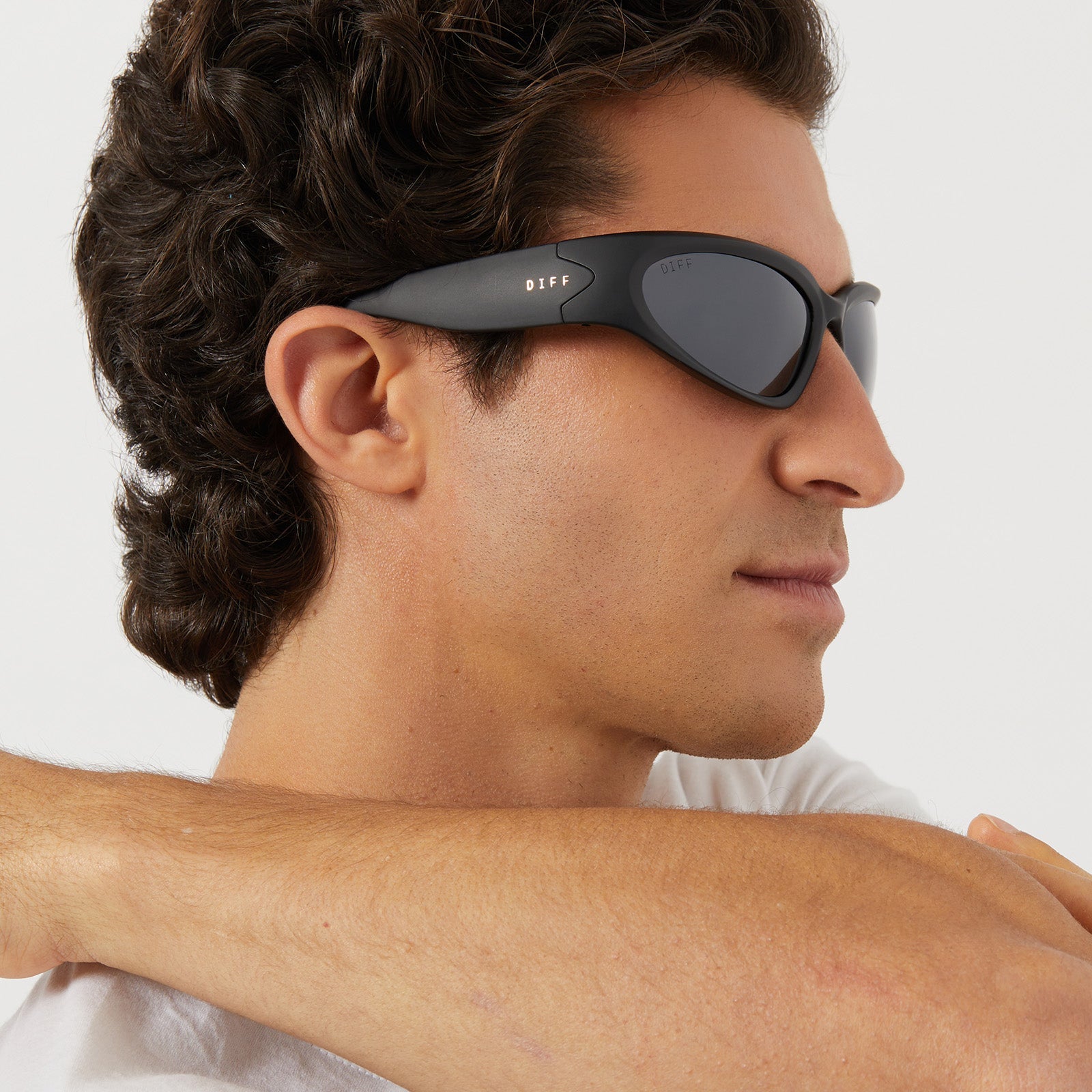 Unisex | Side Out Sunglasses | Matte Black | Grey W/ Silver Flash Polarized Lenses