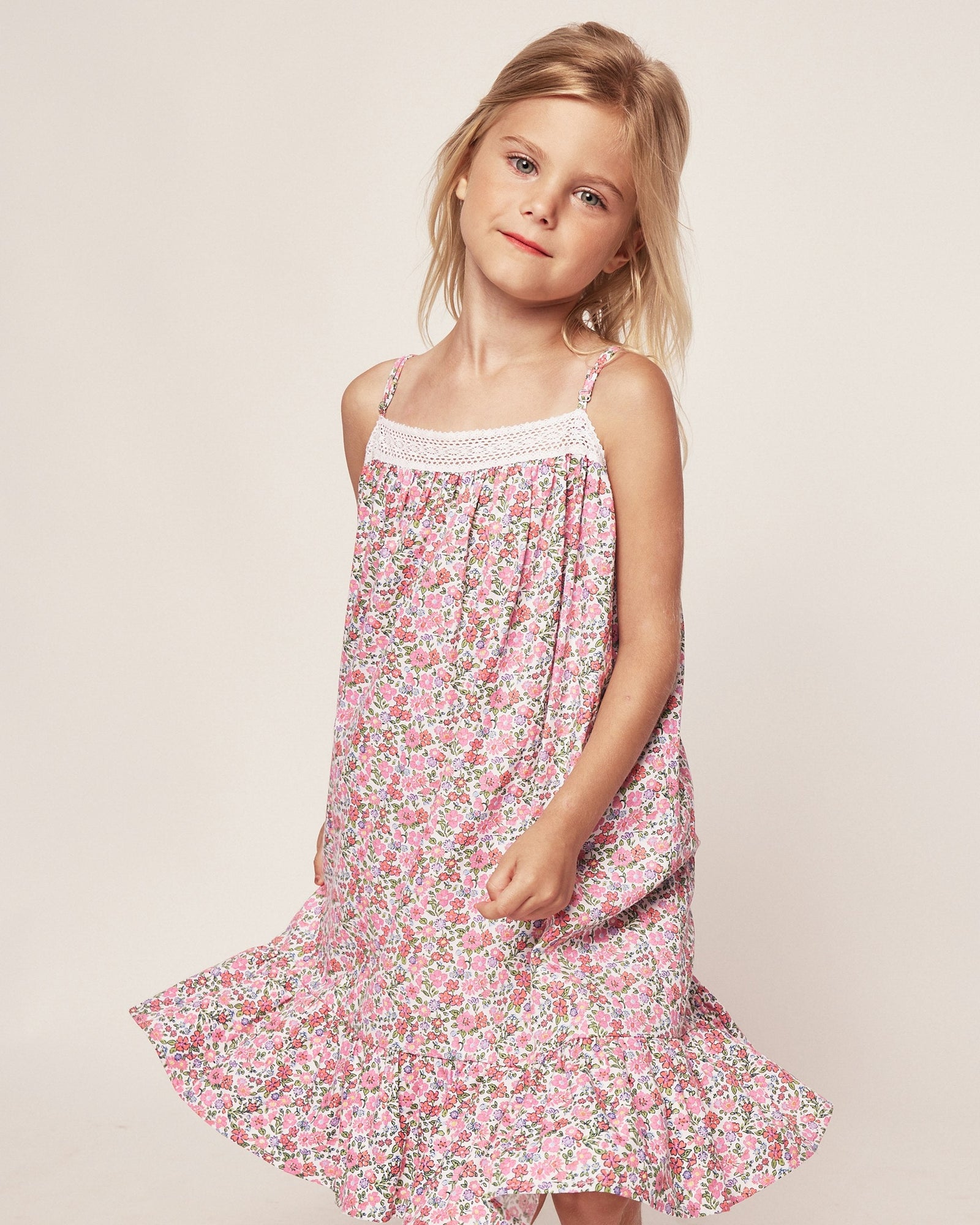 Girl's Twill Lily Nightgown in Fleurs de Rose in Fleurs de Rose#Color_Fleurs de Rose