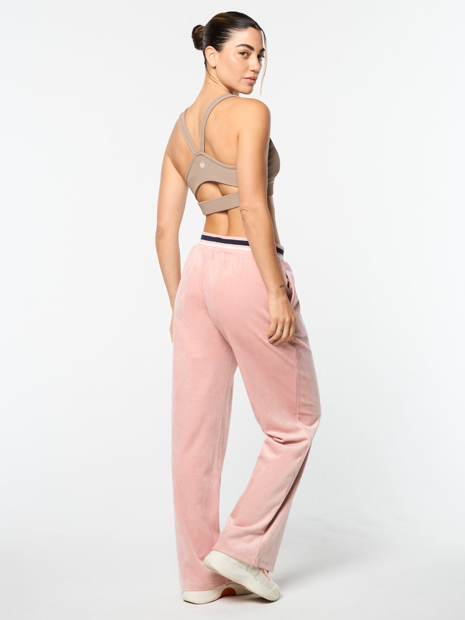 Women | Adele Velour Track Pant | Pale Mauve