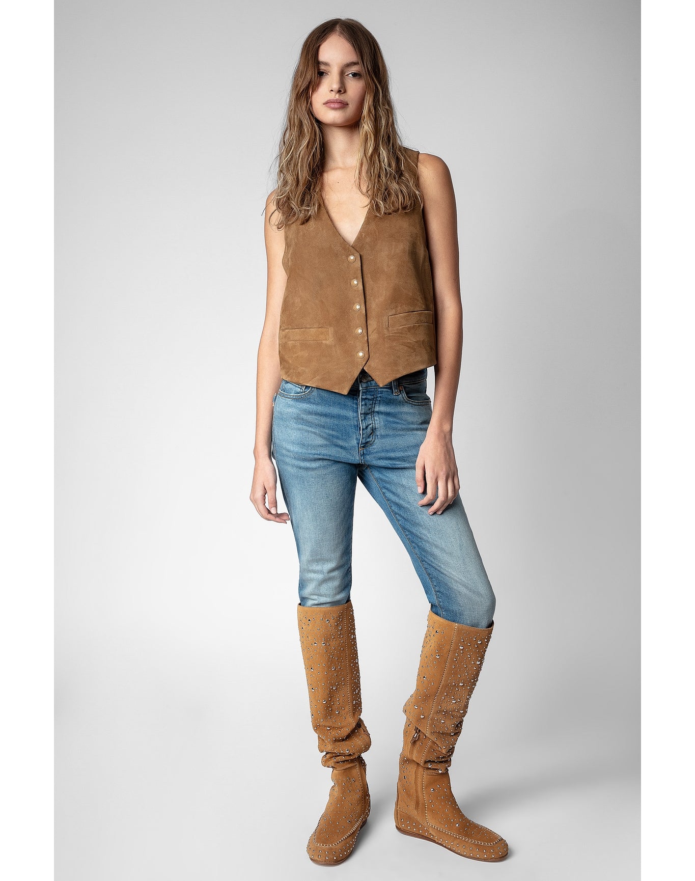 Women | Santa High Dream Studs | Folk