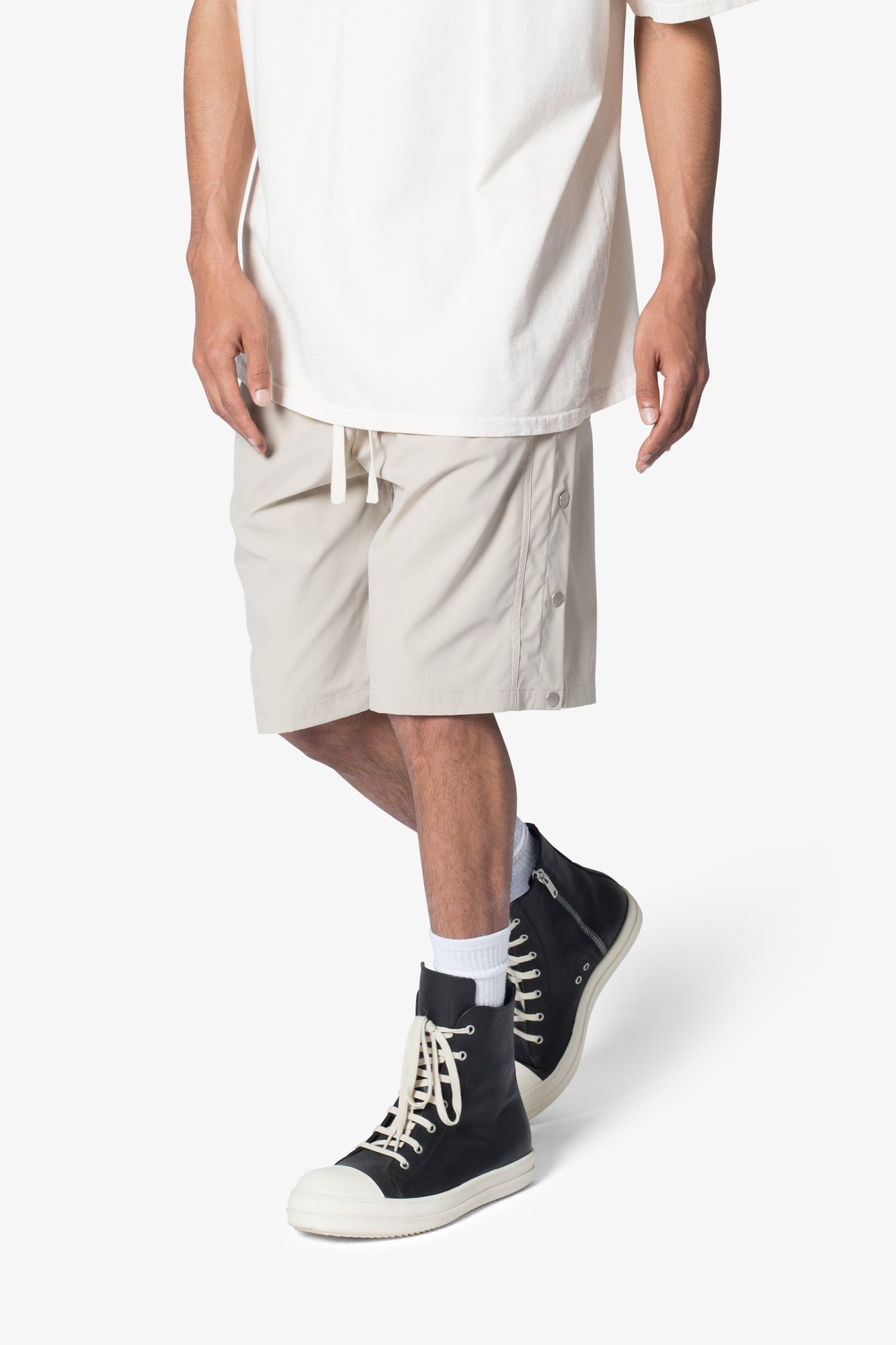 Side Snap Nylon Shorts | Tan