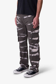 Silhouette Cargo Pants | Black