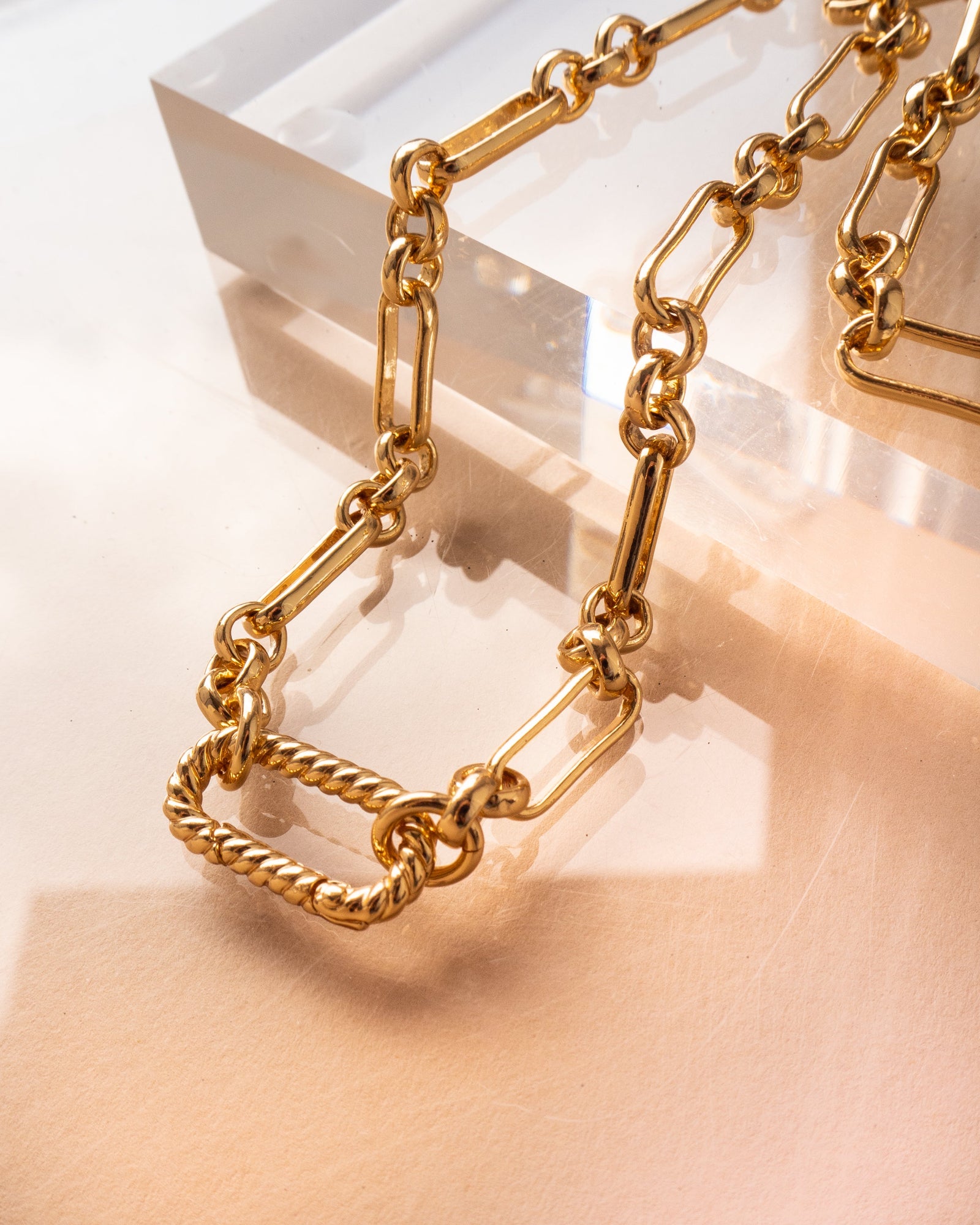Cardiff Clasp Necklace | Sivan Ayla x Luv Aj | 18K Gold Plated