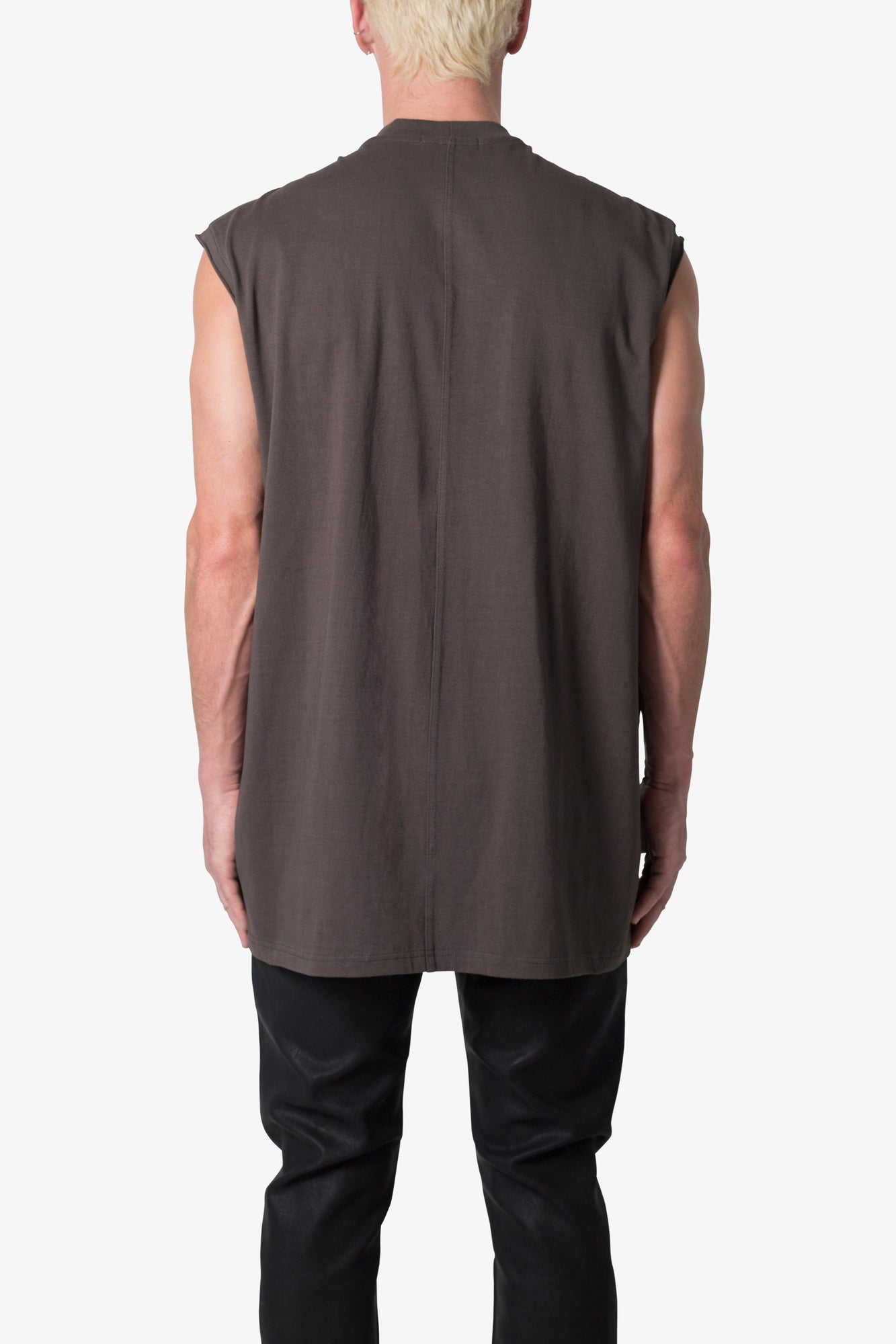 Sleeveless Elongated Tee | Vintage Black