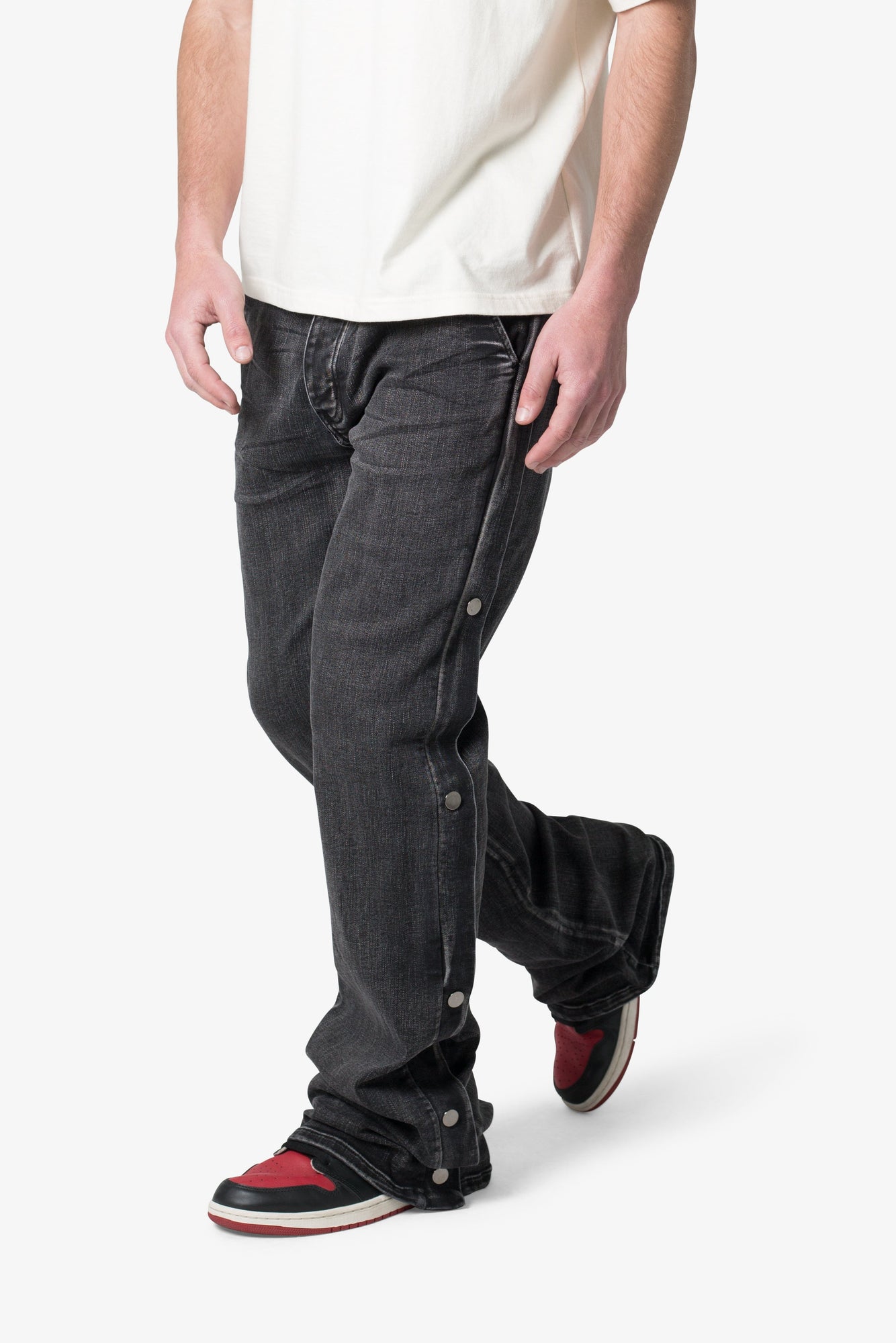 Snap Baggy Flare Denim | Black