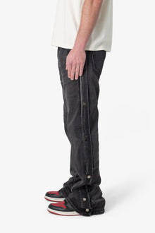 Snap Baggy Flare Denim | Black