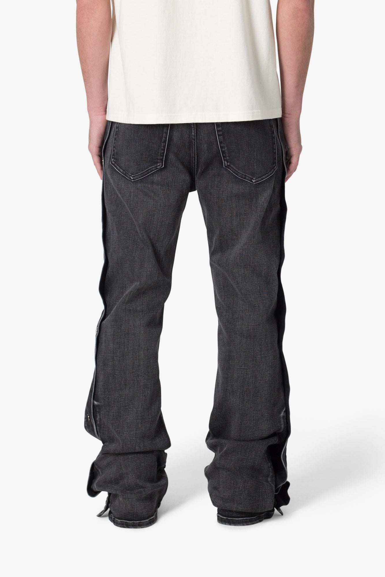 Snap Baggy Flare Denim | Black