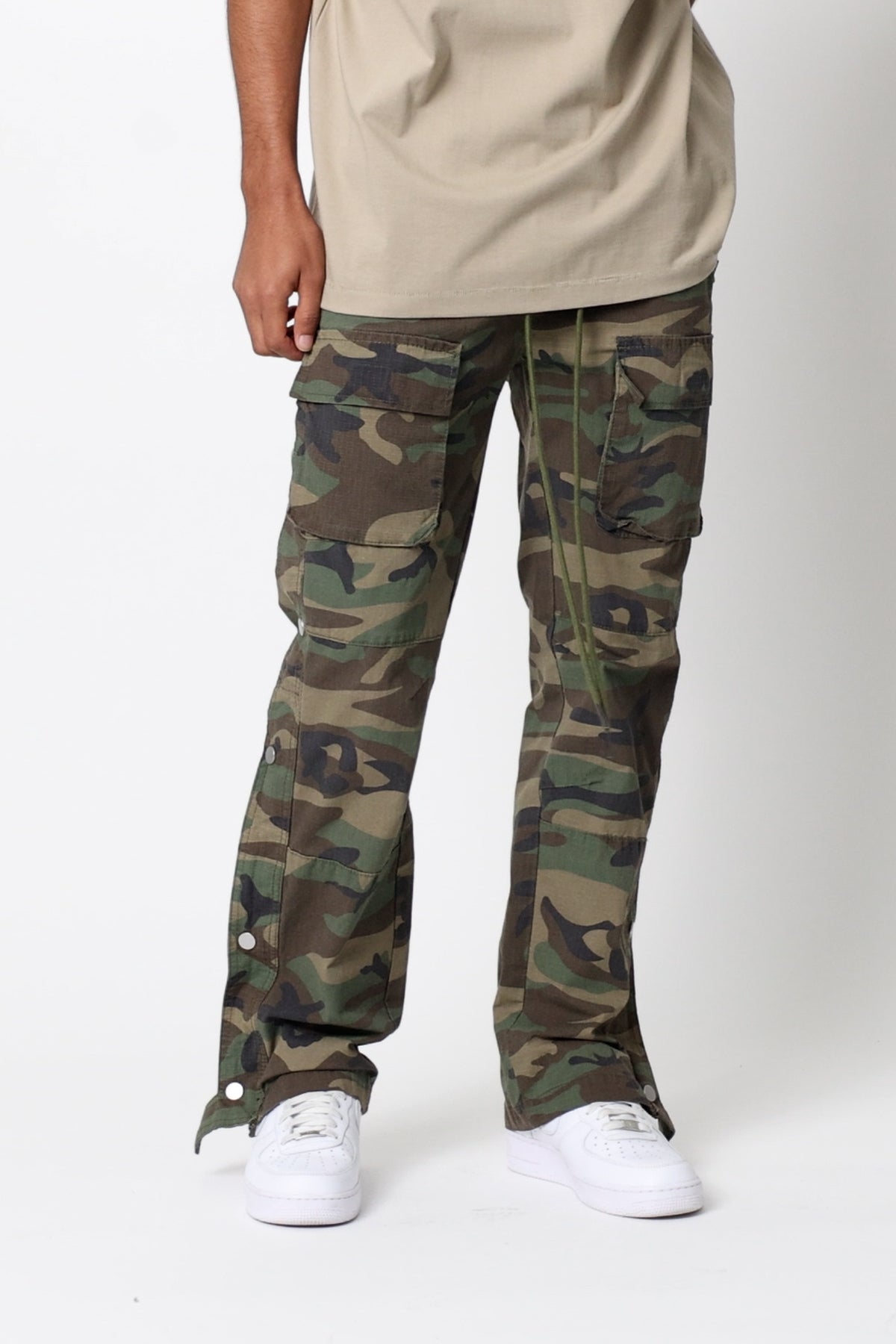Snap Front Cargo Pants | Camo