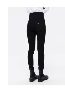 Springy Cropped Jeans | Black