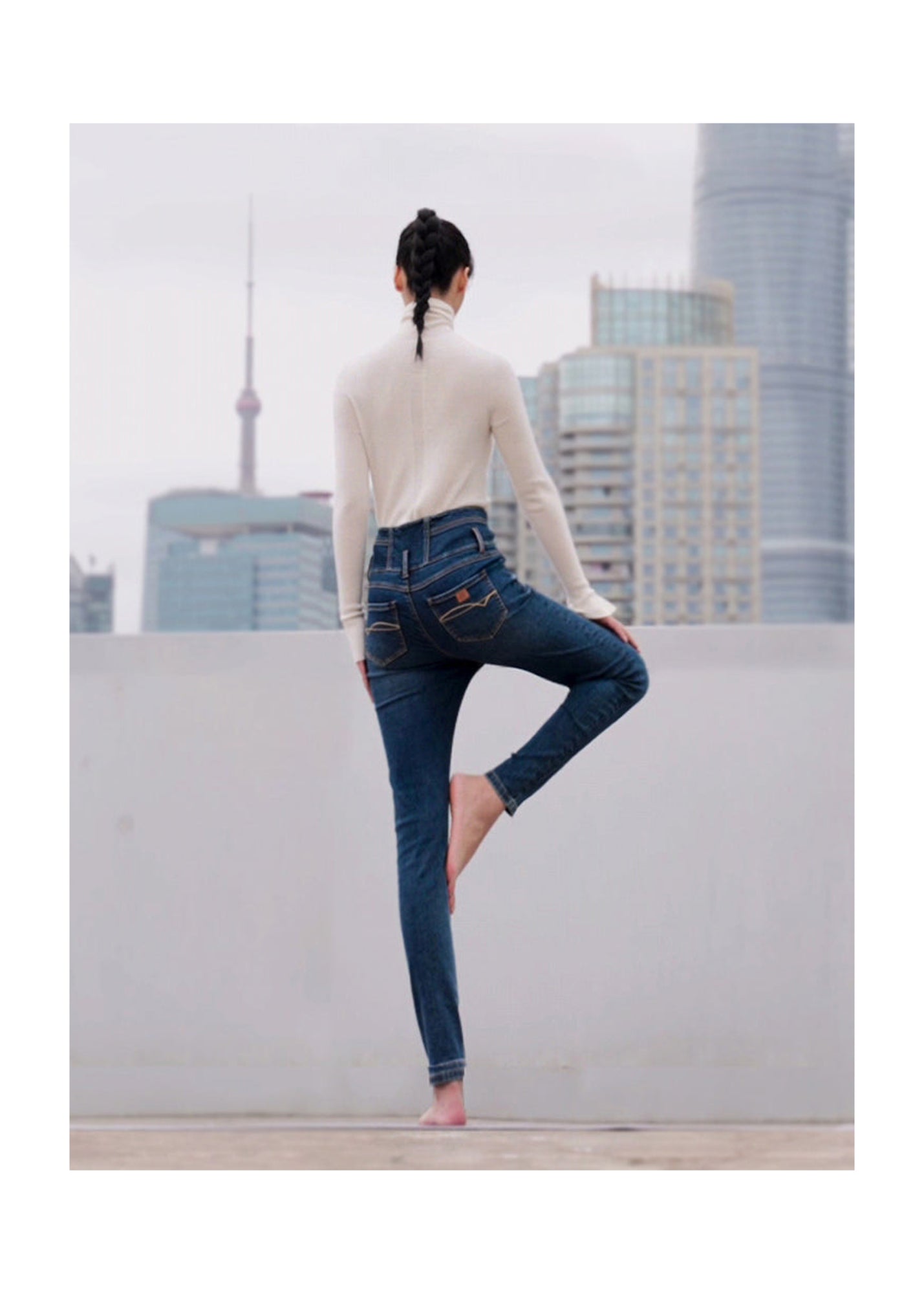 Springy Cropped Jeans | Blue
