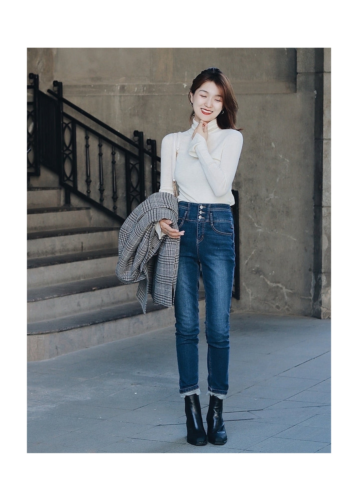 Springy Cropped Jeans | Blue