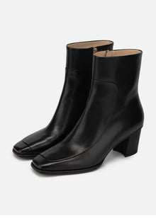 Square Toe Boots | Black
