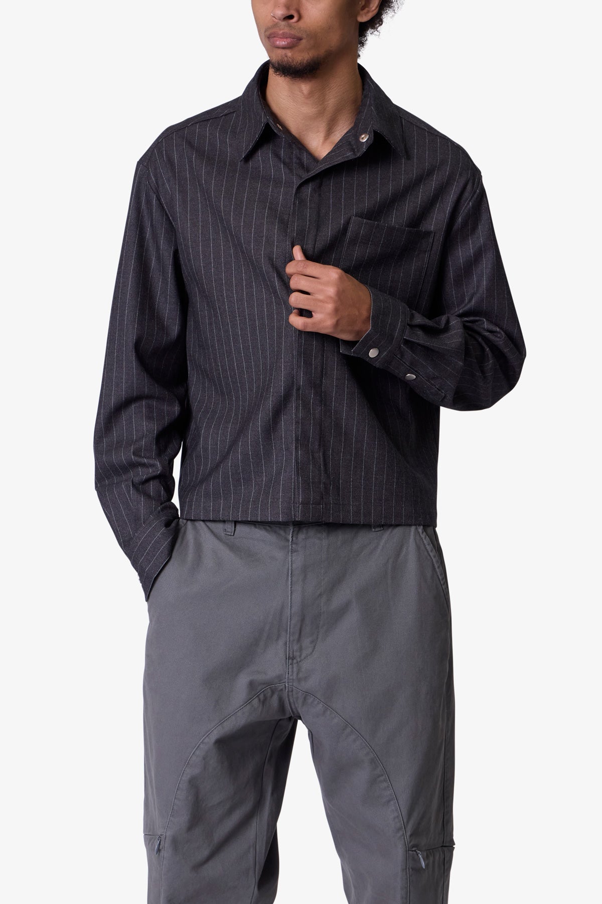 Suited Cropped L x S Shirt | Black