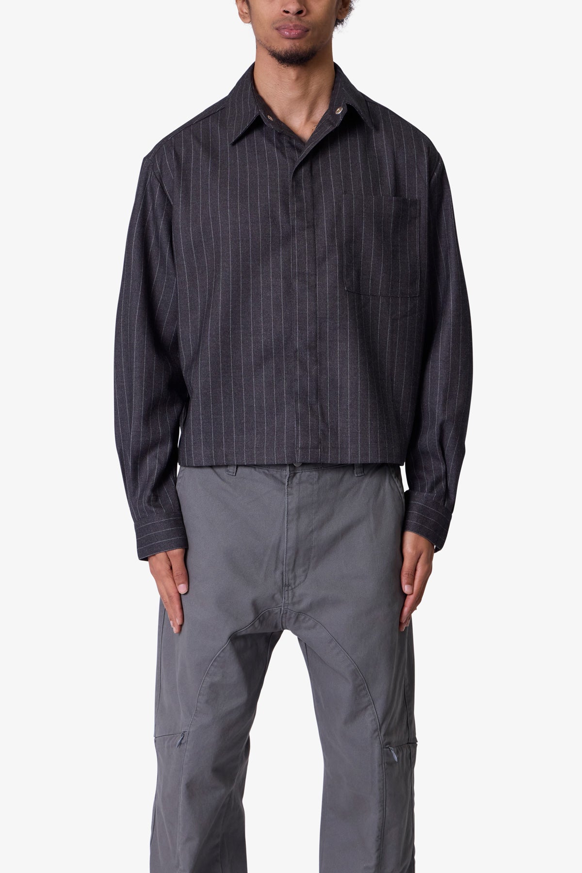 Suited Cropped L x S Shirt | Black