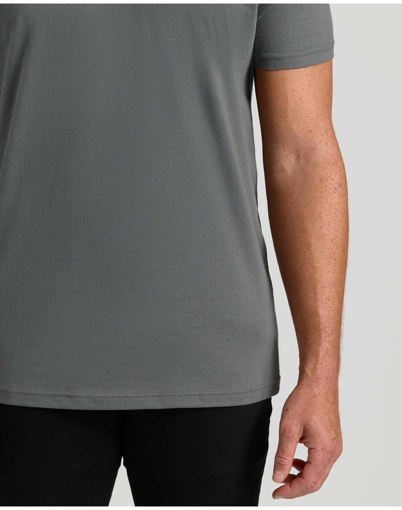 Tall Short Sleeve Classic V-Neck | Carbon