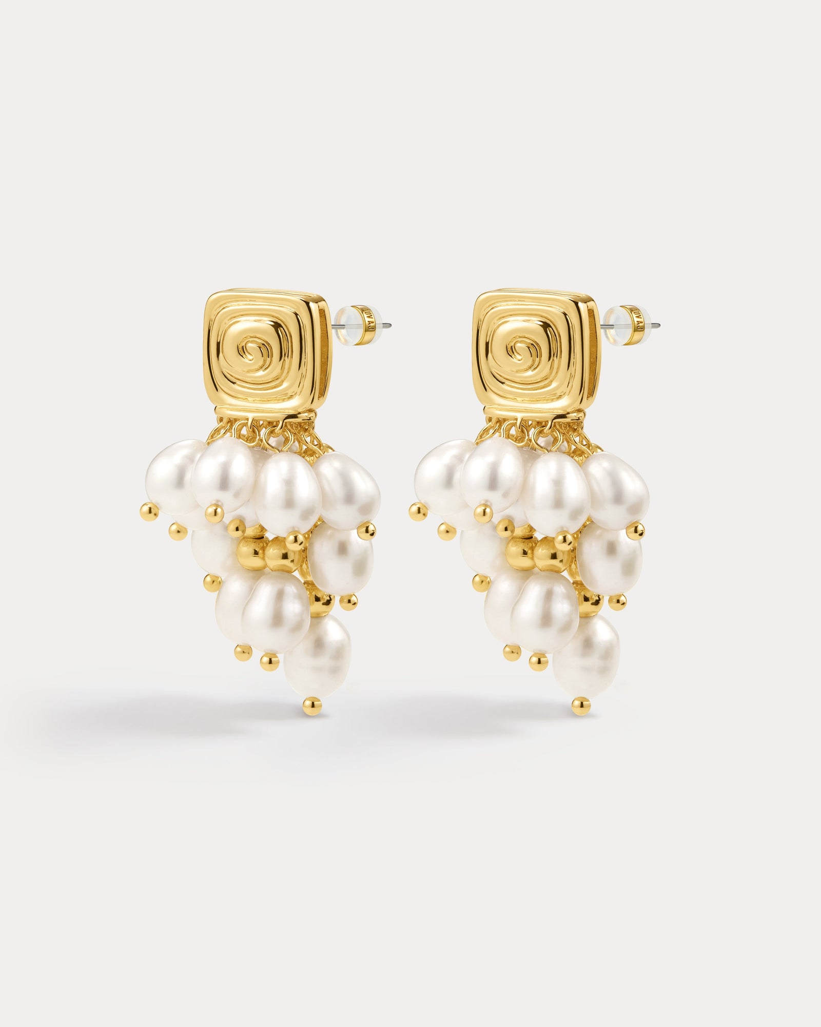 The Seychelles Pearl Statement Studs | Gold