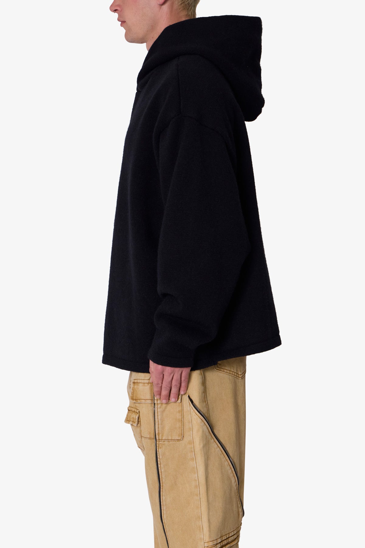 Tonal Grain Knitted Hoodie | Black