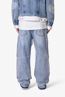 Ultra Baggy Border GN8 Denim | Blue x White