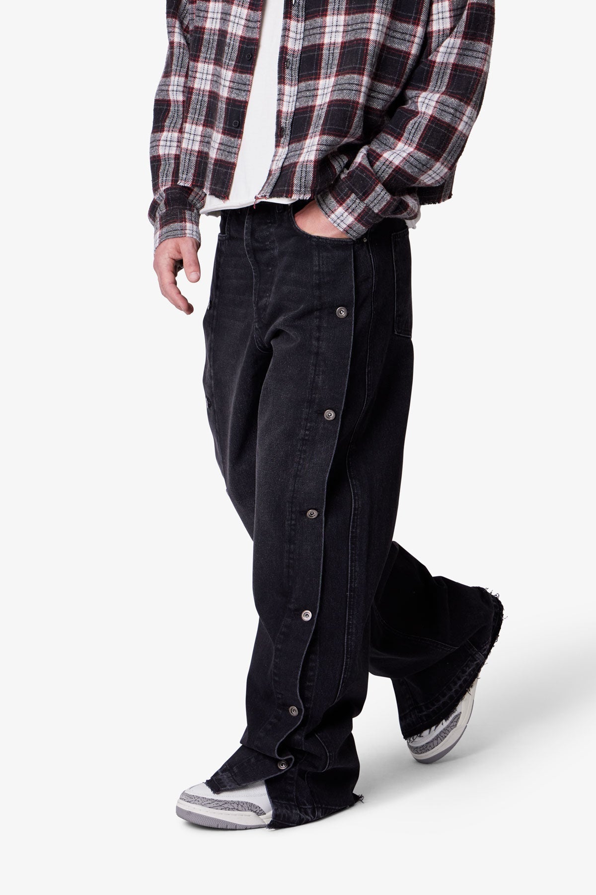 Ultra Baggy Offset Button Denim | Black