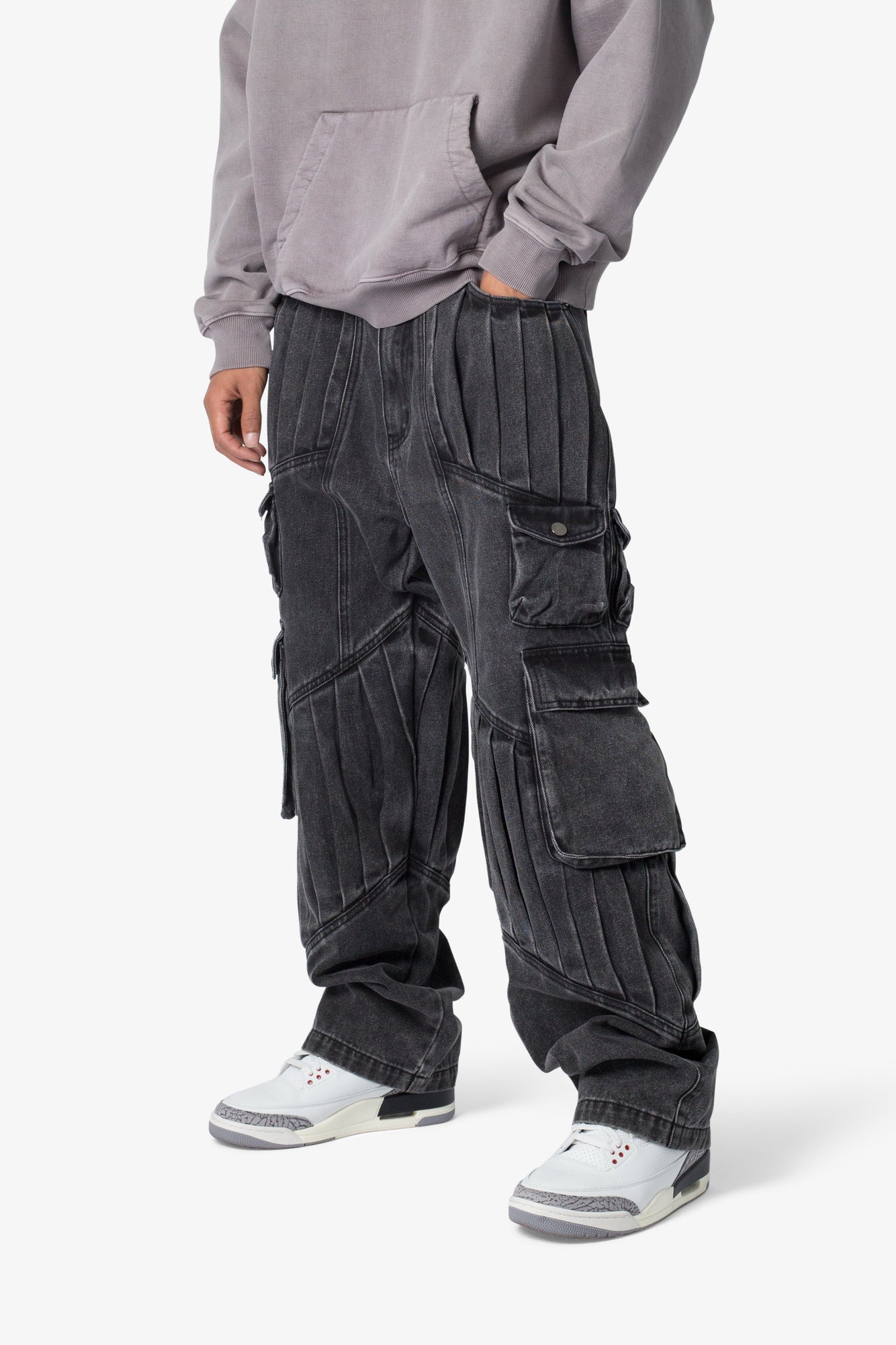 Ultra Baggy Pleated Denim | Washed Black