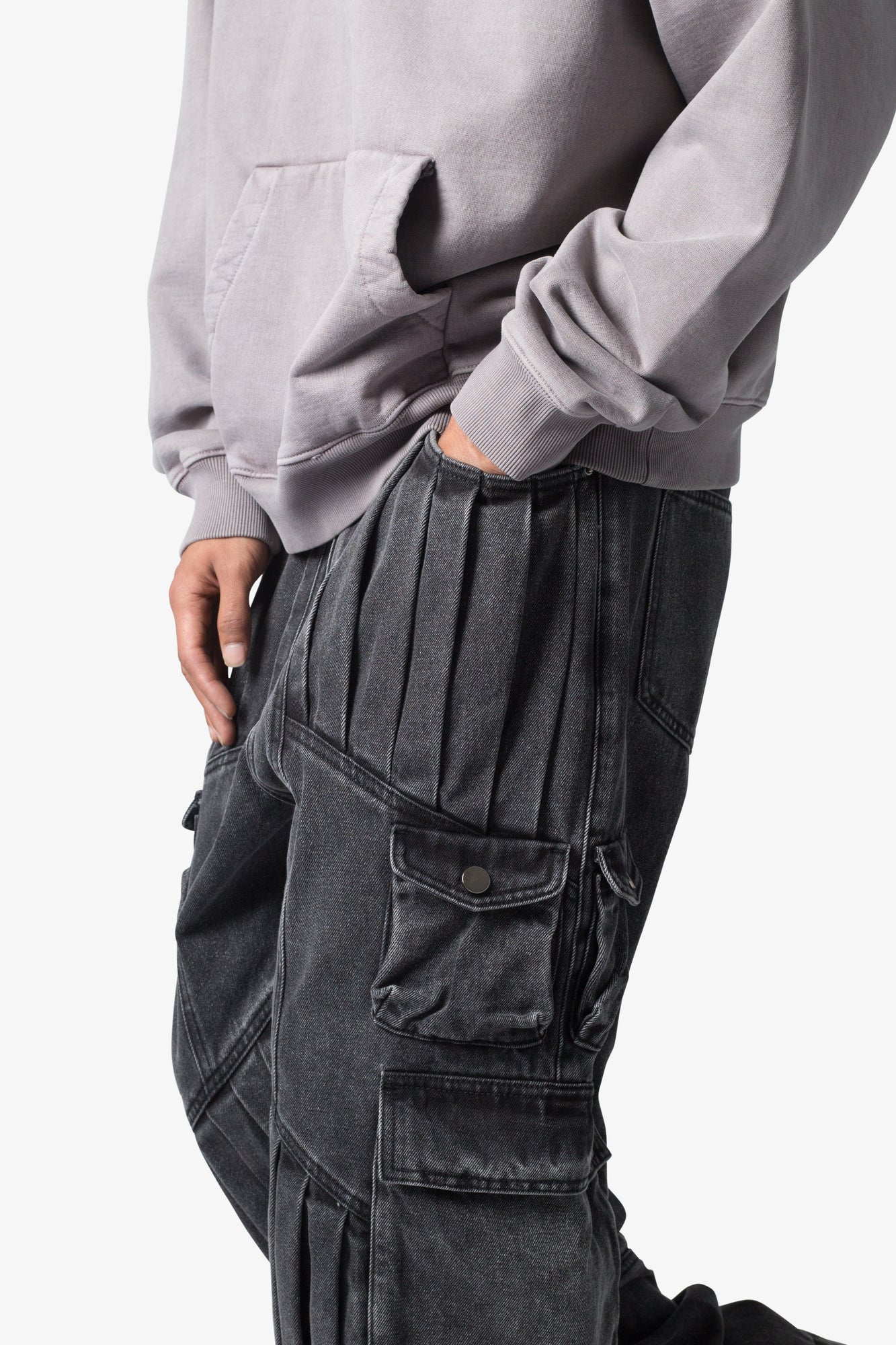 Ultra Baggy Pleated Denim | Washed Black