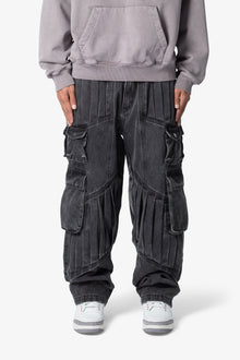Ultra Baggy Pleated Denim | Washed Black