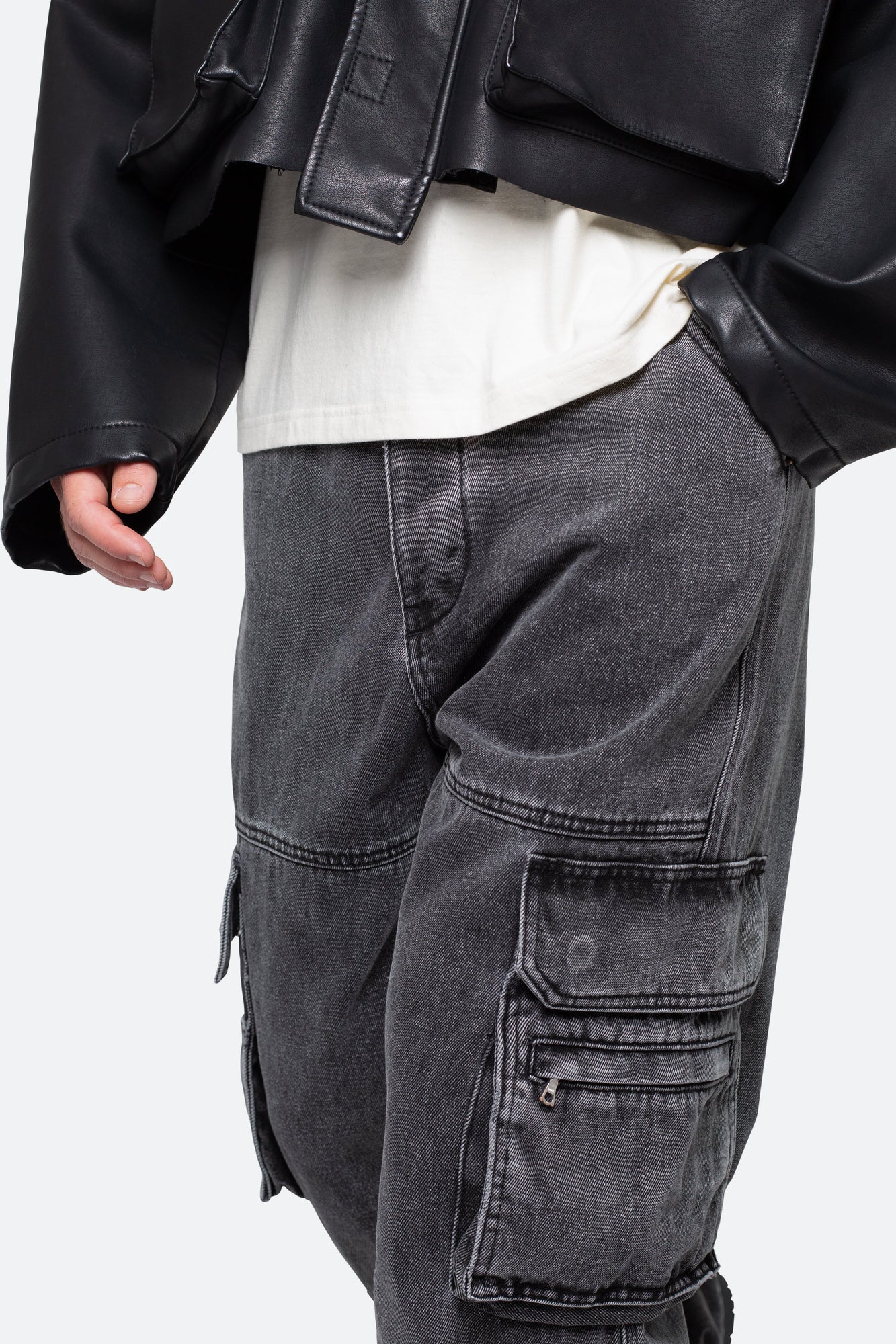 Ultra Baggy Skate Cargo Denim | Washed Black