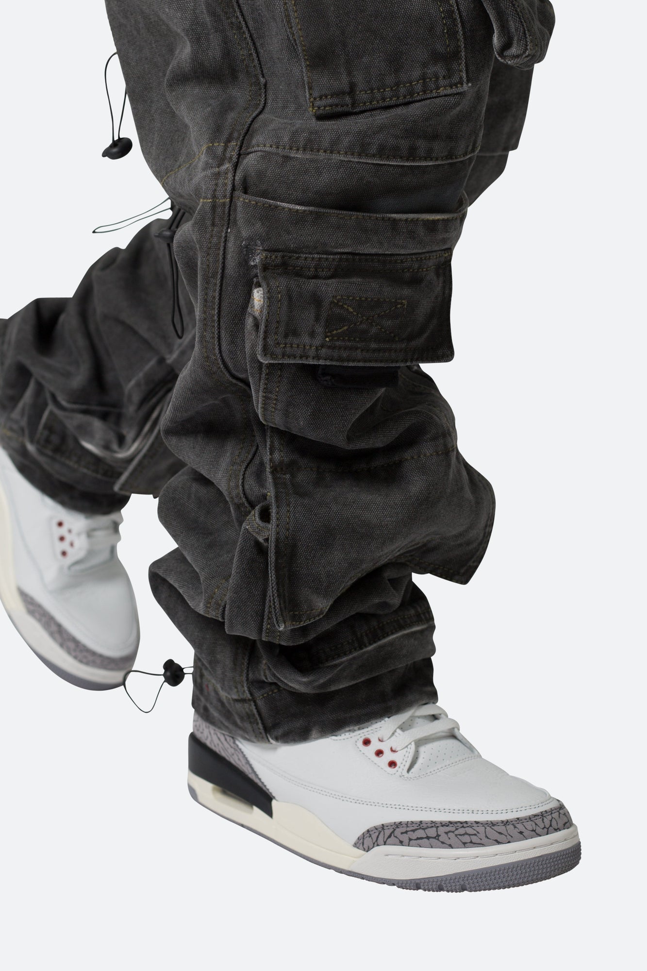 Ultra Baggy Spray Cargo Denim | Black