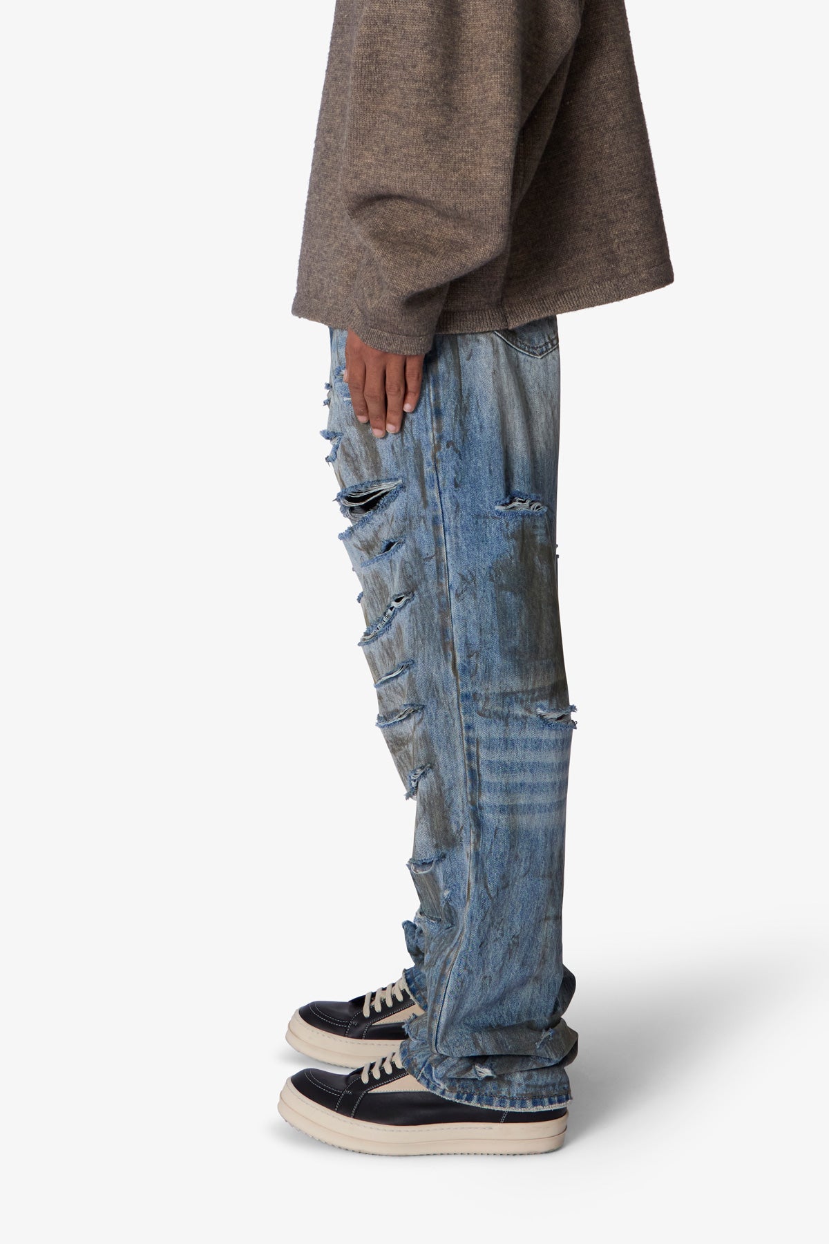 Ultra Baggy Thrashed Denim | Blue