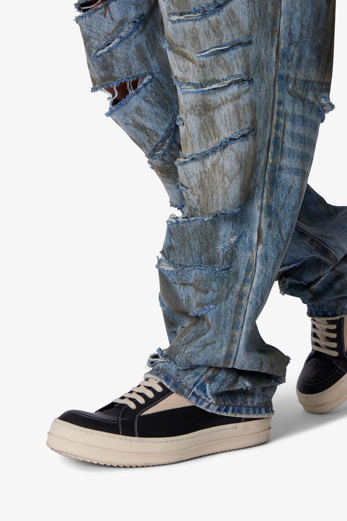 Ultra Baggy Thrashed Denim | Blue