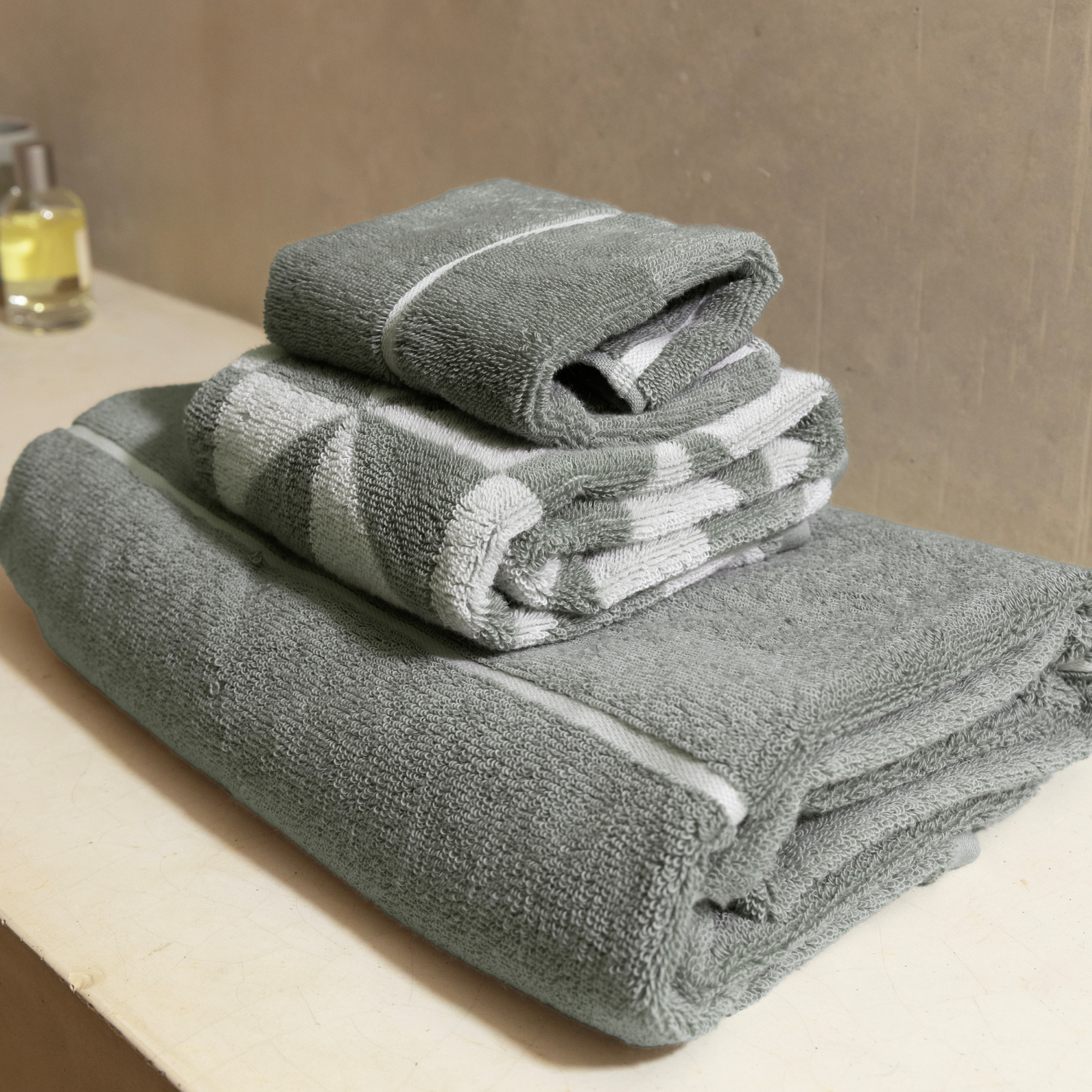 Deia Australian Cotton Towels | Sage/Ecru