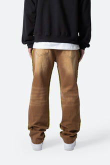V592 Serged Baggy Denim | Brown